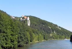 View to the castle Prunn near Riedenburg_© Tourismusverband Kelheim